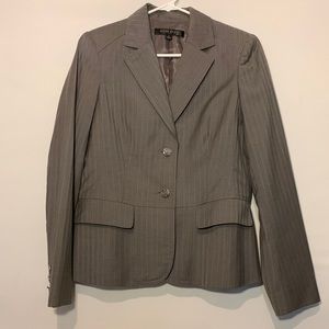 Anne Klein suit jacket coat blazer size 8 grey with blue pinstripes.
